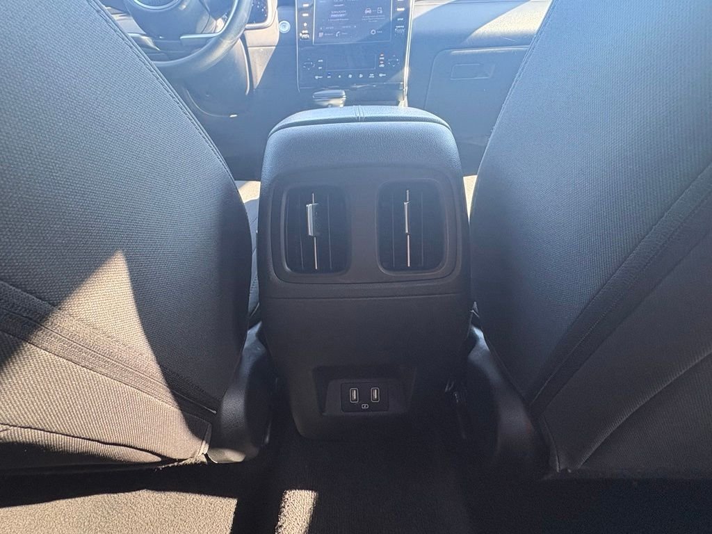 Used 2024 White Pearl Hyundai SEL image 26