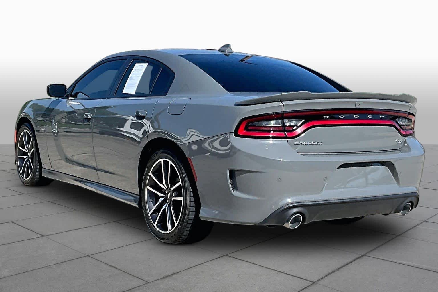 Used 2023 Destroyer Gray Clearcoat Dodge R/T image 12