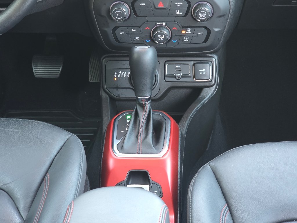 Used 2021 Omaha Orange Clear Coat Jeep Trailhawk image 25