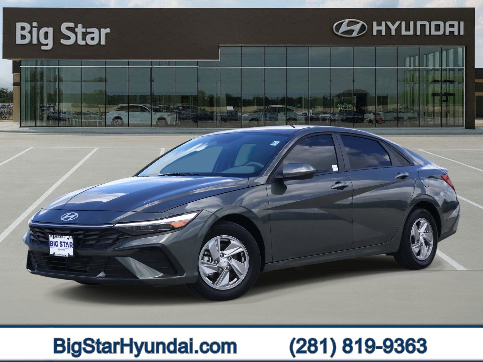 Used 2026 Amazon Gray Hyundai SE image 1
