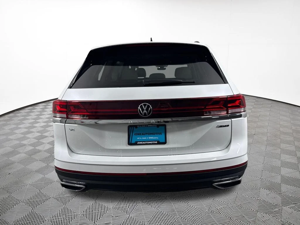 New 2026 White Pearl Volkswagen 2.0T SE image 10