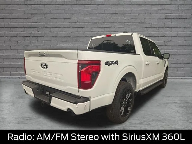 New 2026 Oxford White Ford XLT image 7