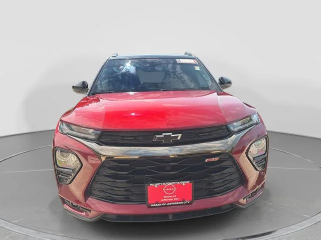 Used 2022 Red Chevrolet RS image 9