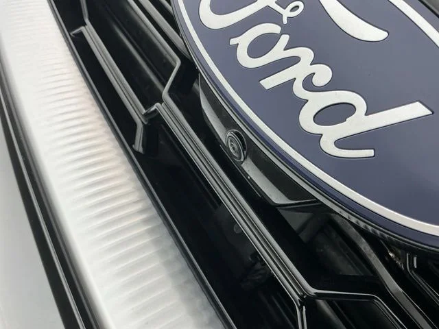 Used 2025 White Ford Platinum image 9
