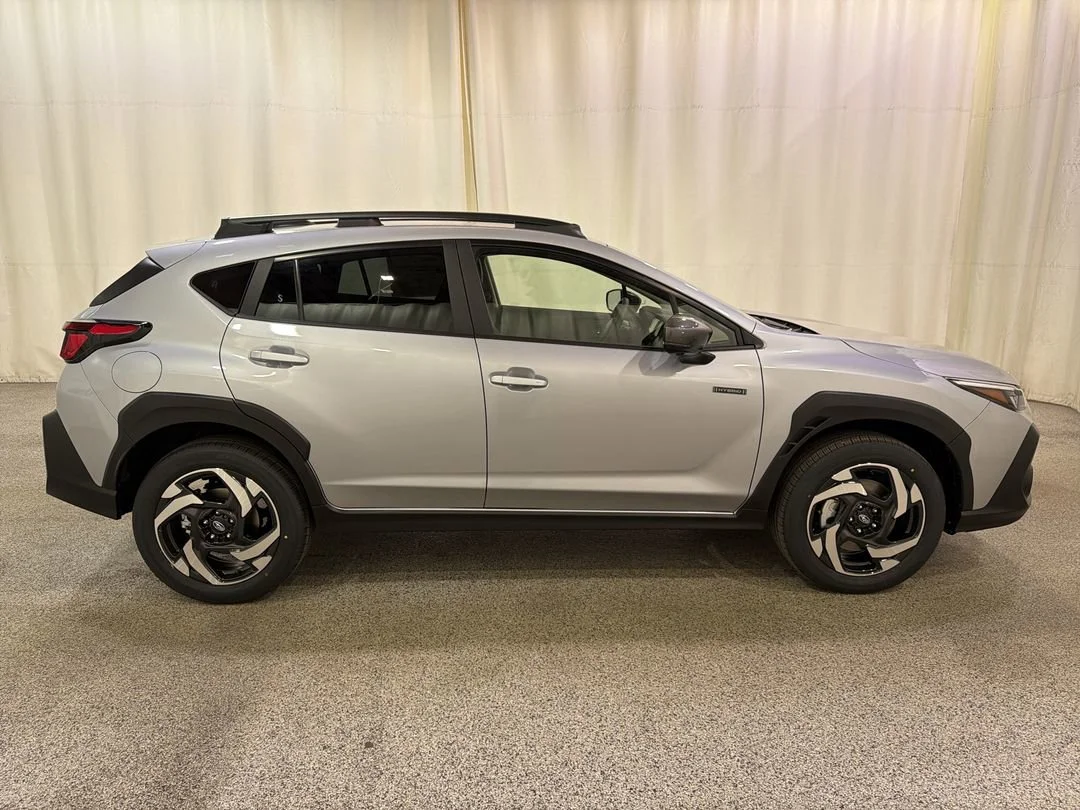 New 2026 Ice Silver Metallic Subaru Limited Hybrid image 5