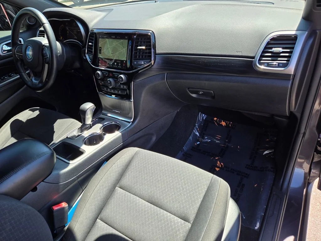 Used 2019 Gray Jeep Laredo E image 20