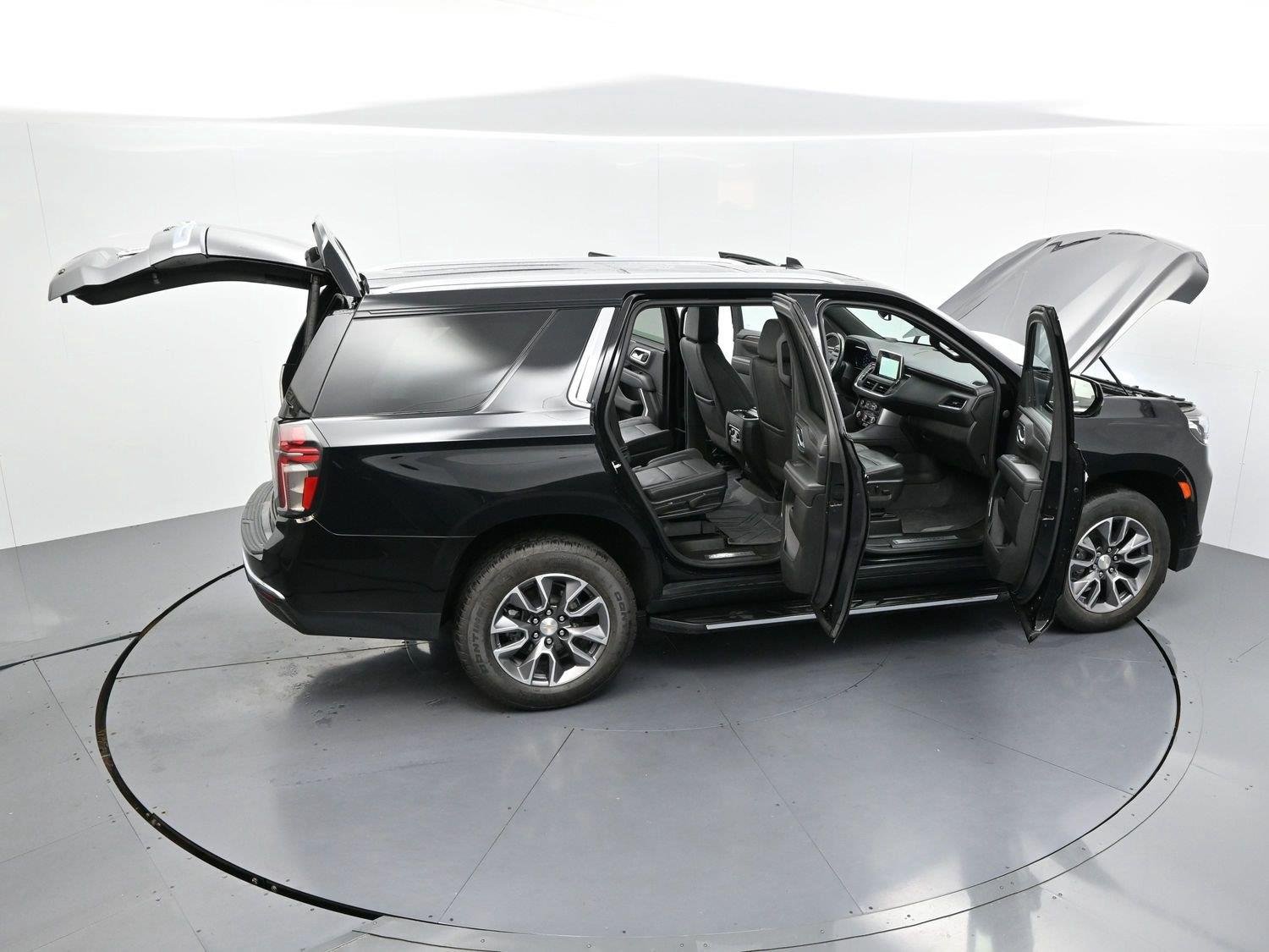 Used 2023 BLACK Chevrolet LT image 51