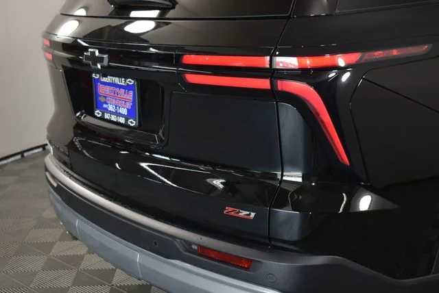 Used 2026 Black Chevrolet Z71 image 10