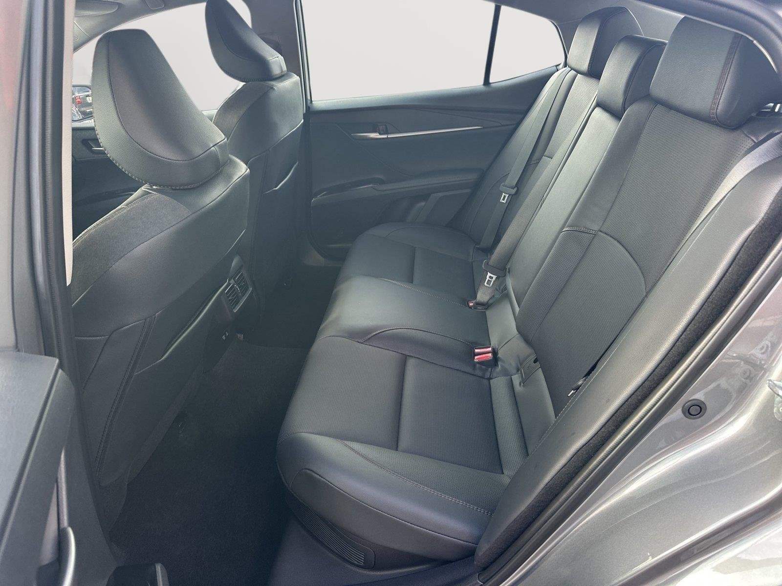 Used 2025 Heavy Metal Toyota XLE image 22
