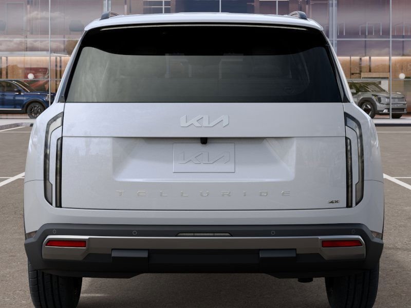 New 2027 Glacial White Kia S image 13