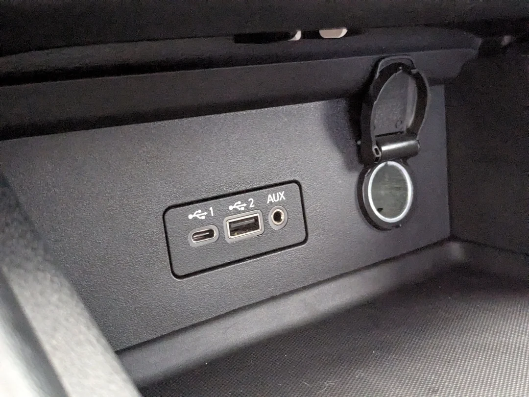 Certified Used 2020  Nissan SR - - Safety Shield 360 - Bose Audio - Surround Camera & More! image 19