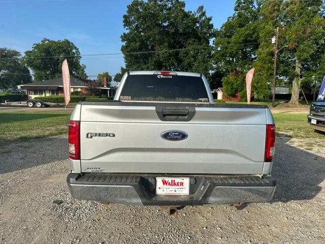 Used 2015 Silver Ford XLT image 10