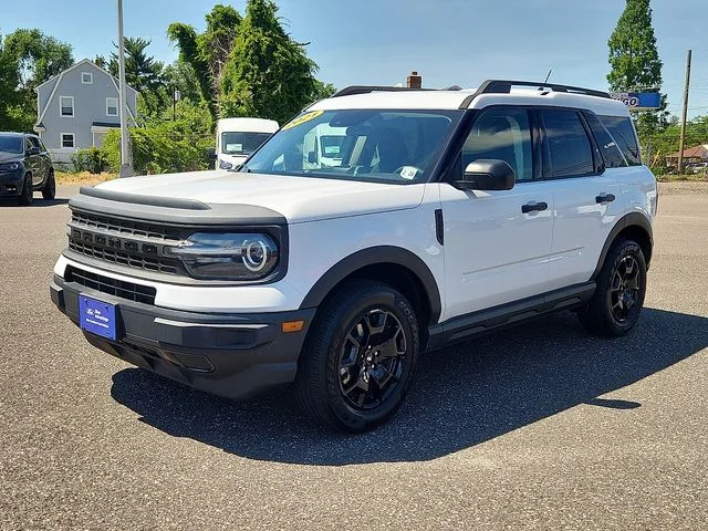 Certified Used 2021 Oxford White Ford Base image 3