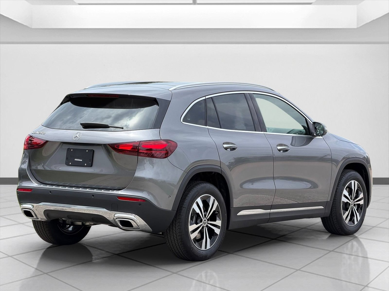 New 2026 Mountain Grey Metallic Mercedes-Benz GLA 250 image 26
