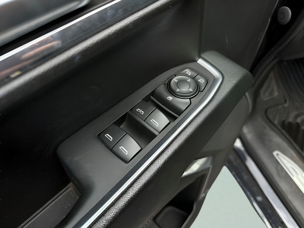 Used 2023 Gray Chevrolet LT image 12