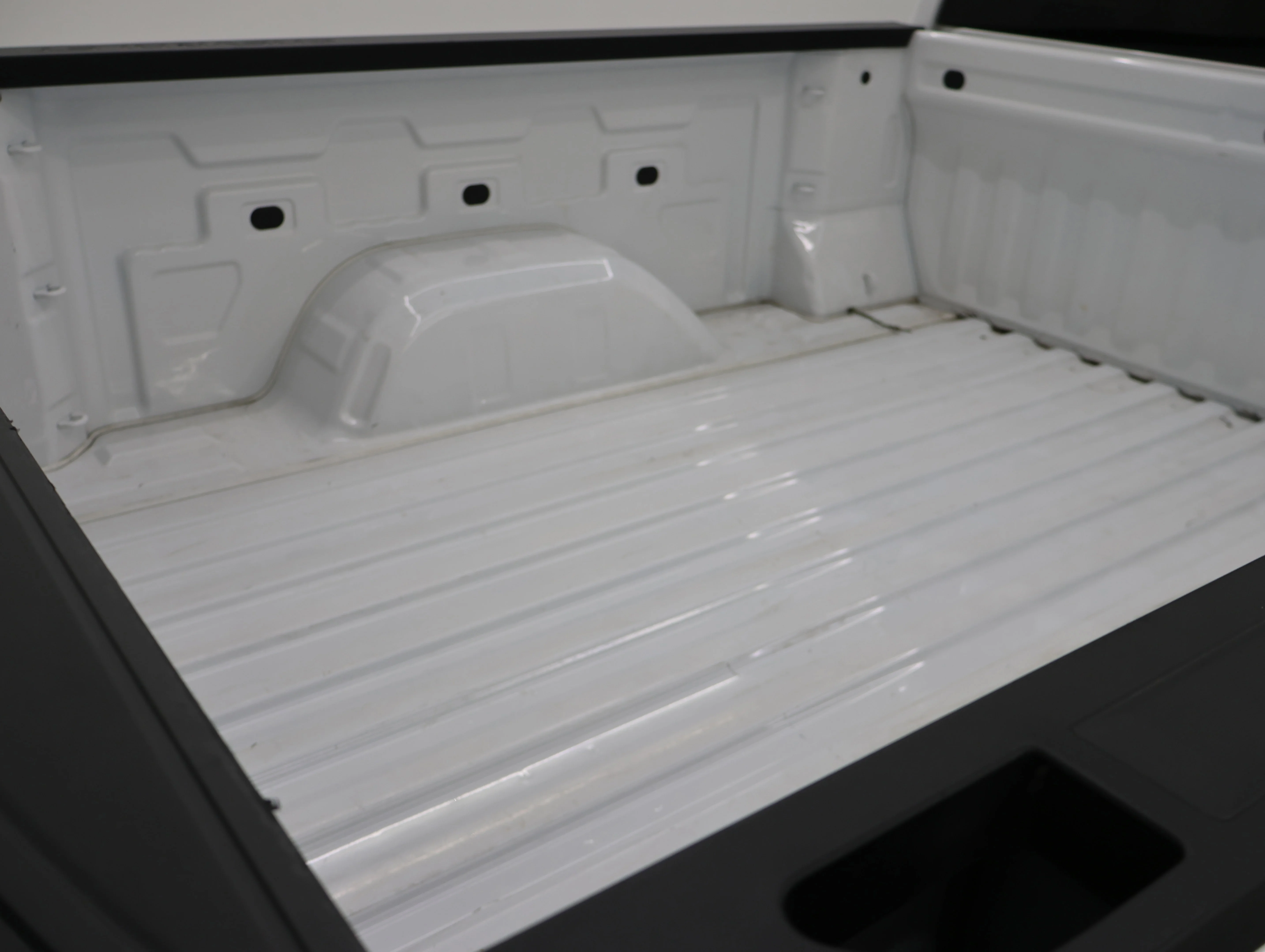 Used 2020 Summit White Chevrolet LT image 5