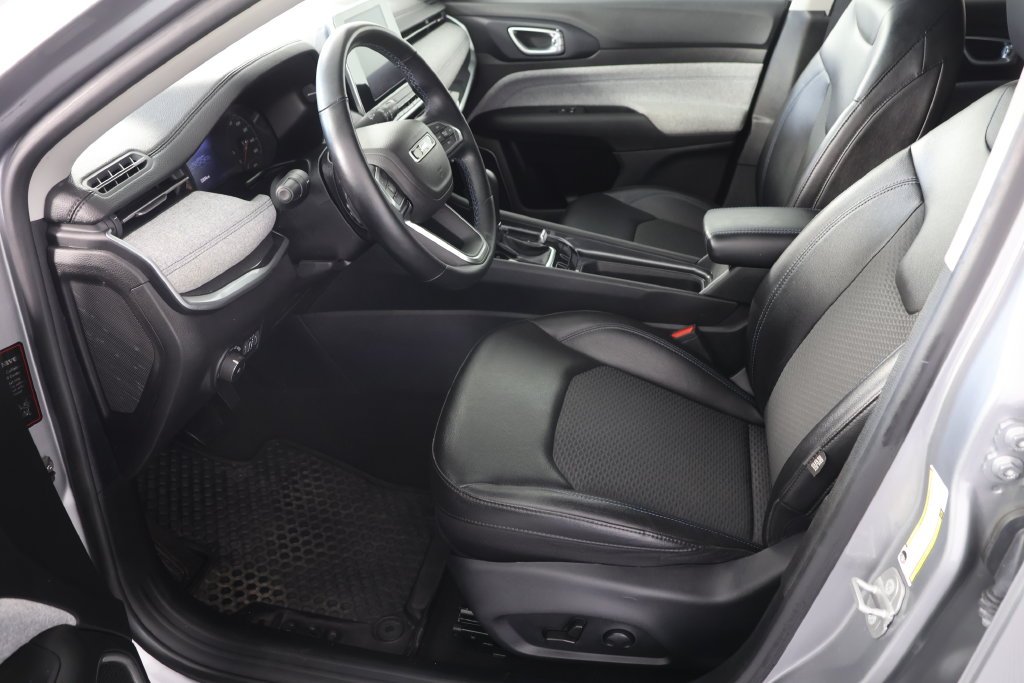 2022 Jeep Compass Latitude - Photo 19