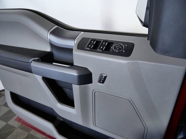 Used 2019 Red Ford XLT image 27