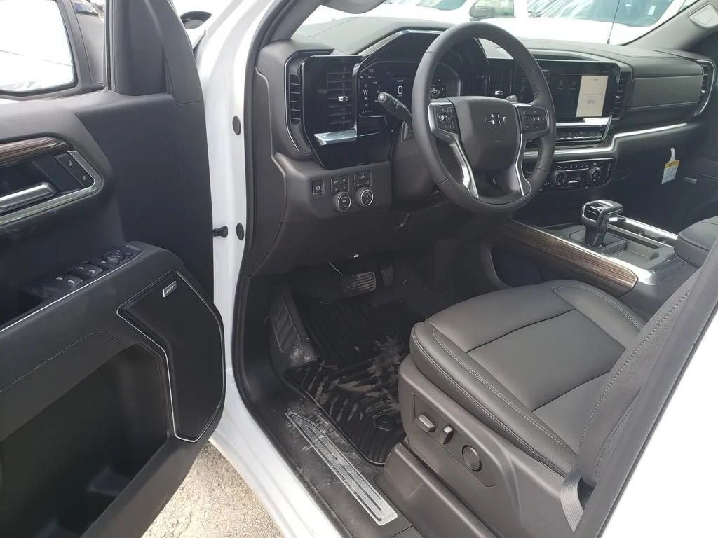 2026 Chevrolet Silverado 1500 RST - Photo 13