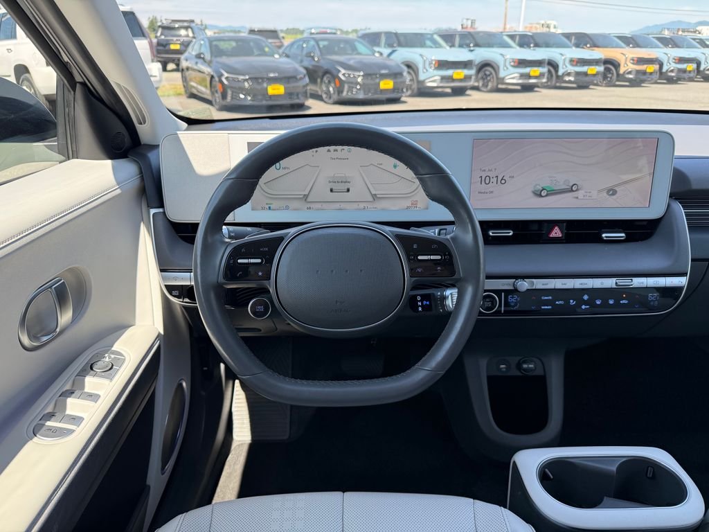 Used 2023 Black Hyundai SEL image 20
