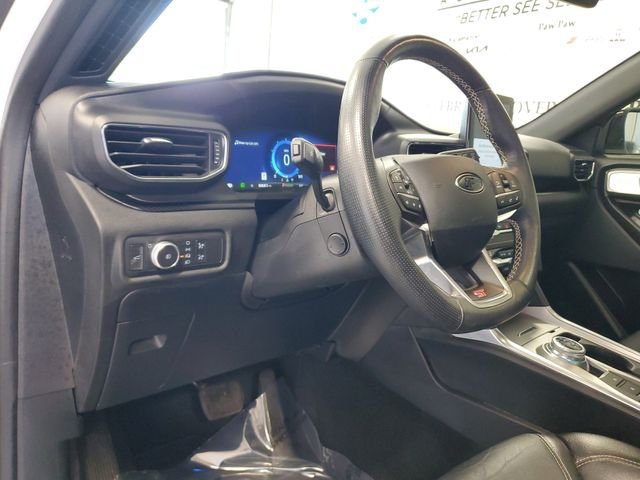 Used 2020 White Ford ST image 17