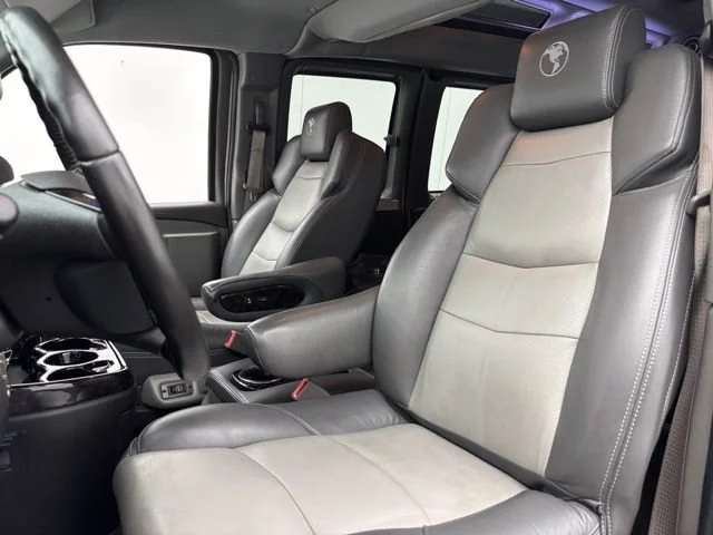 Used 2021 SPECIAL EXTERIOR COLOR Chevrolet LS image 17