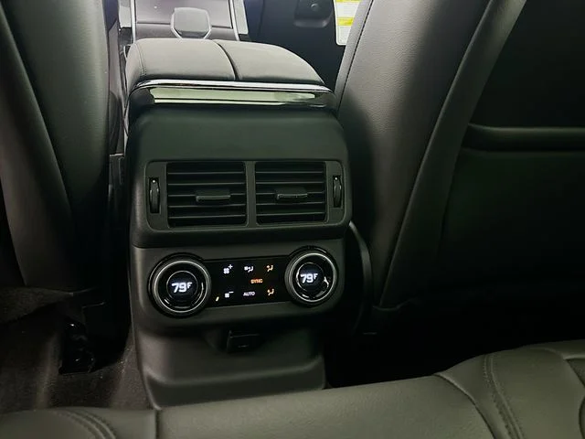 Certified Used 2026 Zadar Grey Land Rover Dynamic SE image 24