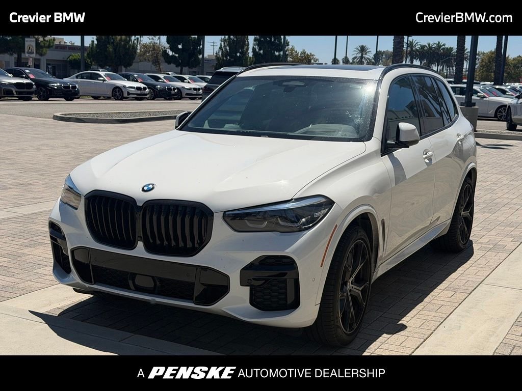 Used 2023 Alpine White BMW sDrive40i image 1