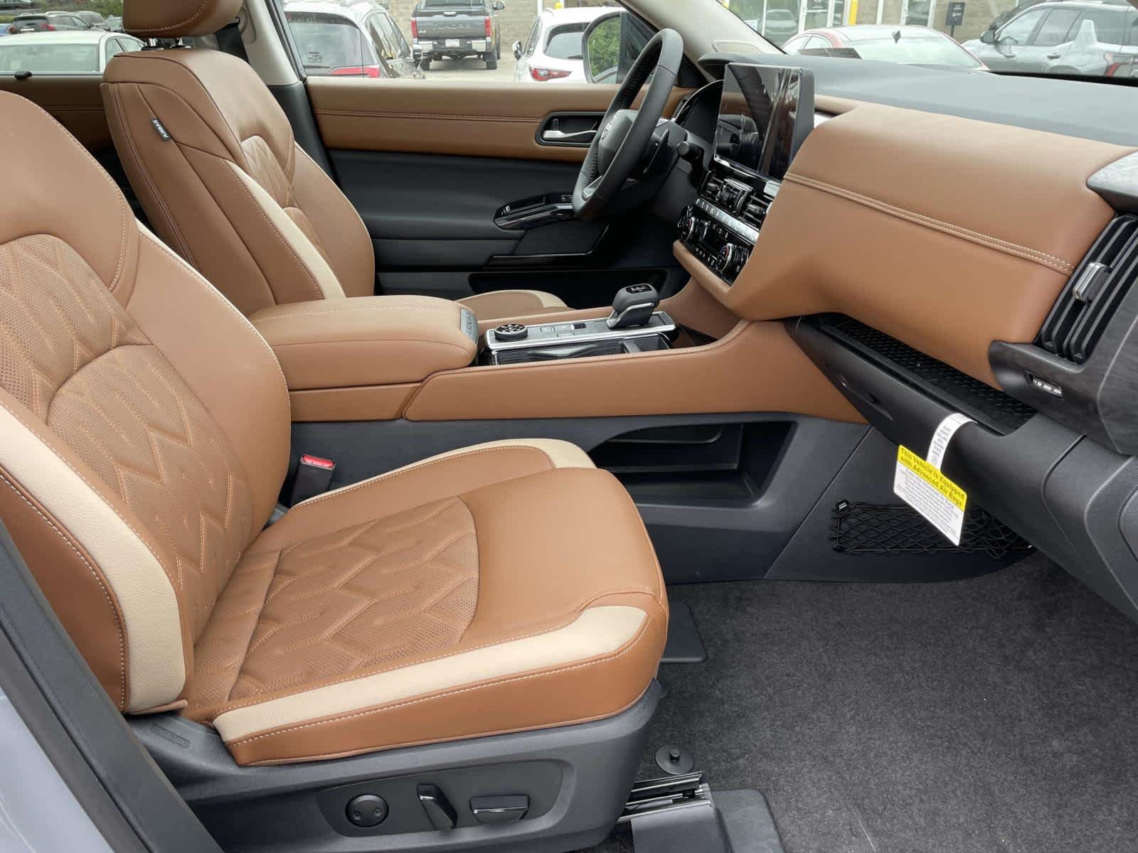 New 2026 Boulder Gray Pearl Nissan Platinum image 21