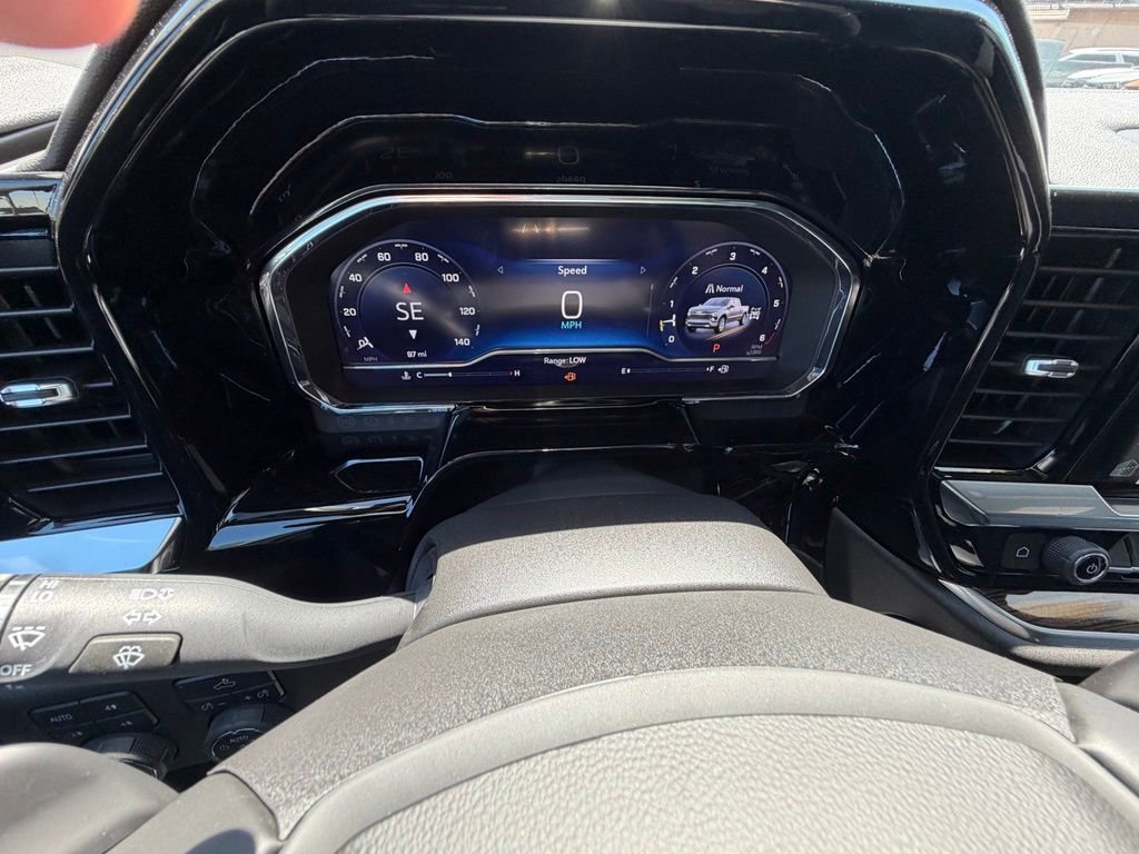 2025 Chevrolet Silverado 1500 RST - Photo 18