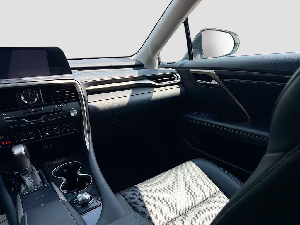 Used 2021 Eminent White Pearl Lexus  image 19