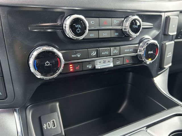 New 2026 Carbonized Gray Metallic Ford XLT image 11