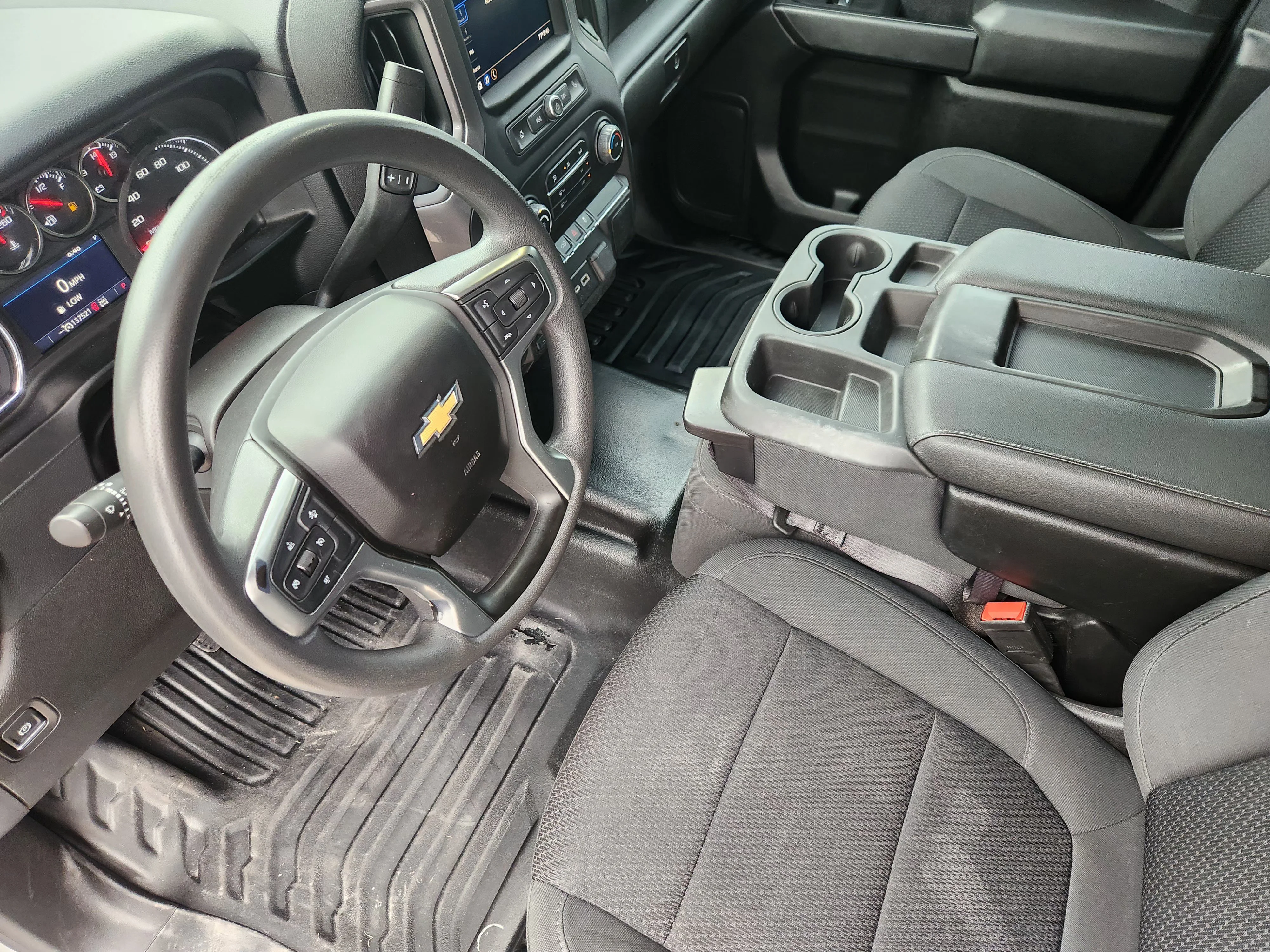 Used 2022 Silver Ice Metallic Chevrolet Work Truck image 14