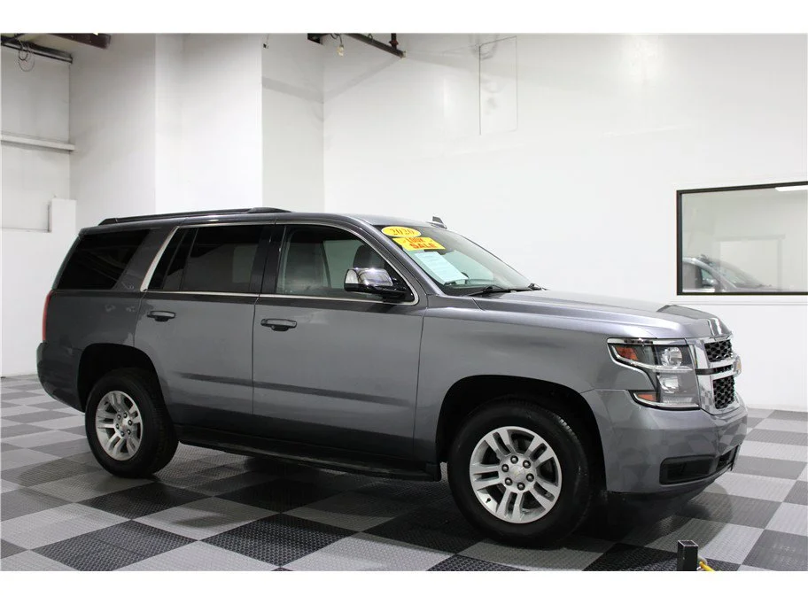 Used 2020 Satin Steel Metallic Chevrolet LT image 1