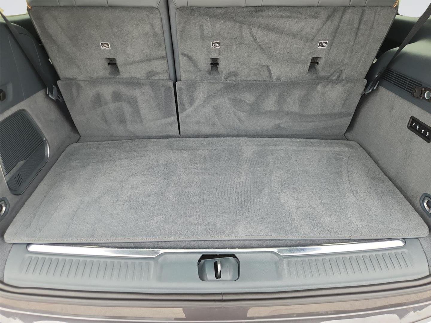 Used 2023 Gray Jeep Series II 4x4 image 27
