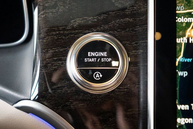 New 2026 Polar White Mercedes-Benz GLC 300 image 54