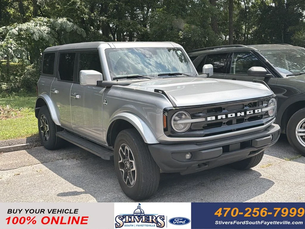 2023 Ford Bronco Outer Banks 4x4's photo