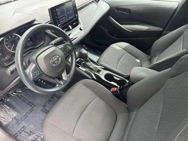 Used 2022 Silver Toyota LE image 15