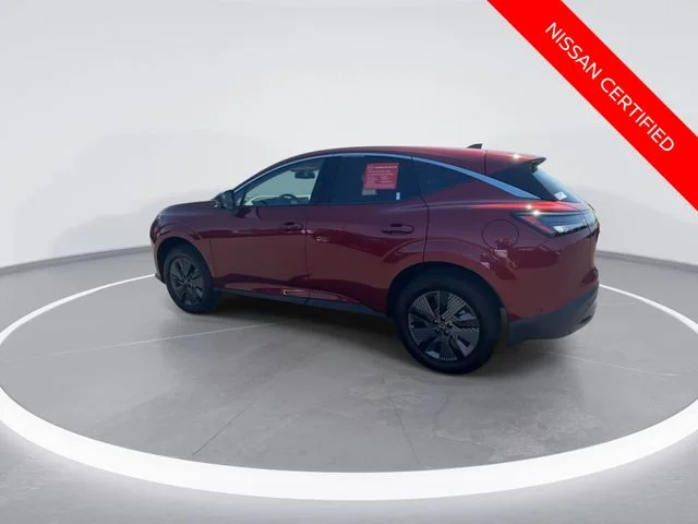 Used 2025 Red Nissan SL image 6