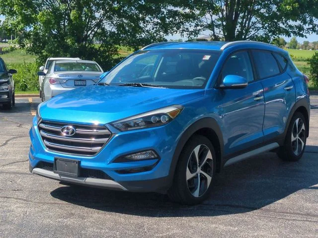 Used 2018 Blue Hyundai Limited image 3