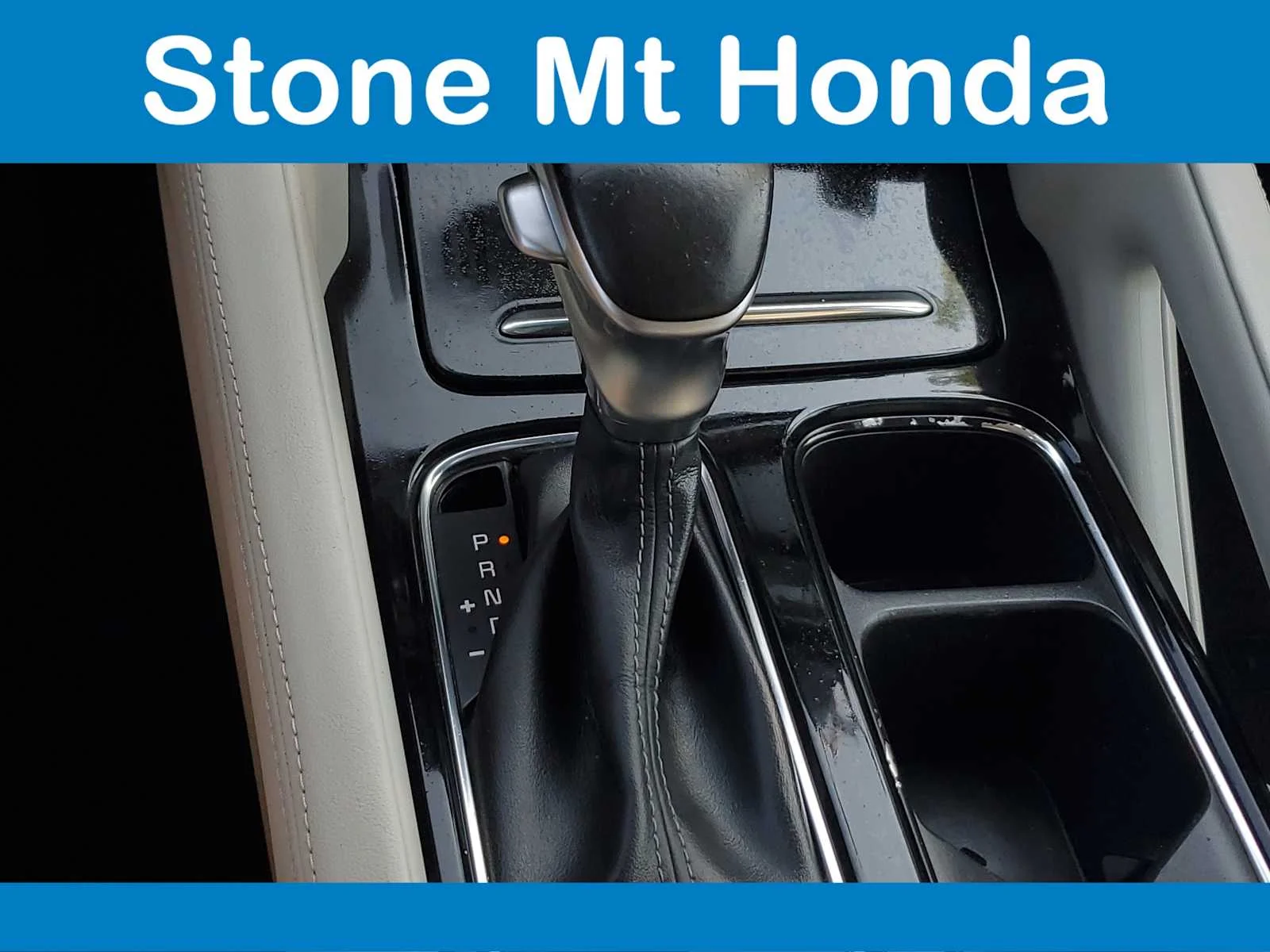Used 2021 Glacial White Pearl Kia EX image 32