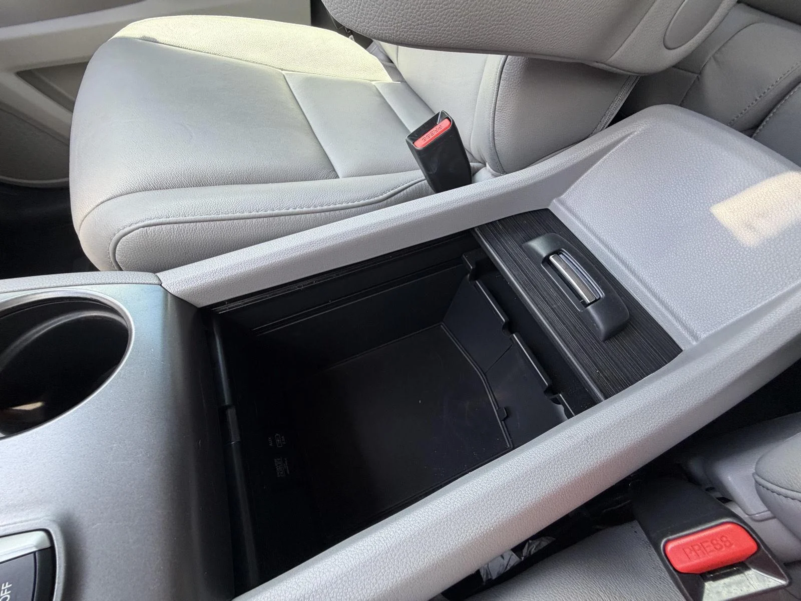 Used 2022 Lunar Silver Metallic Honda EX-L image 14