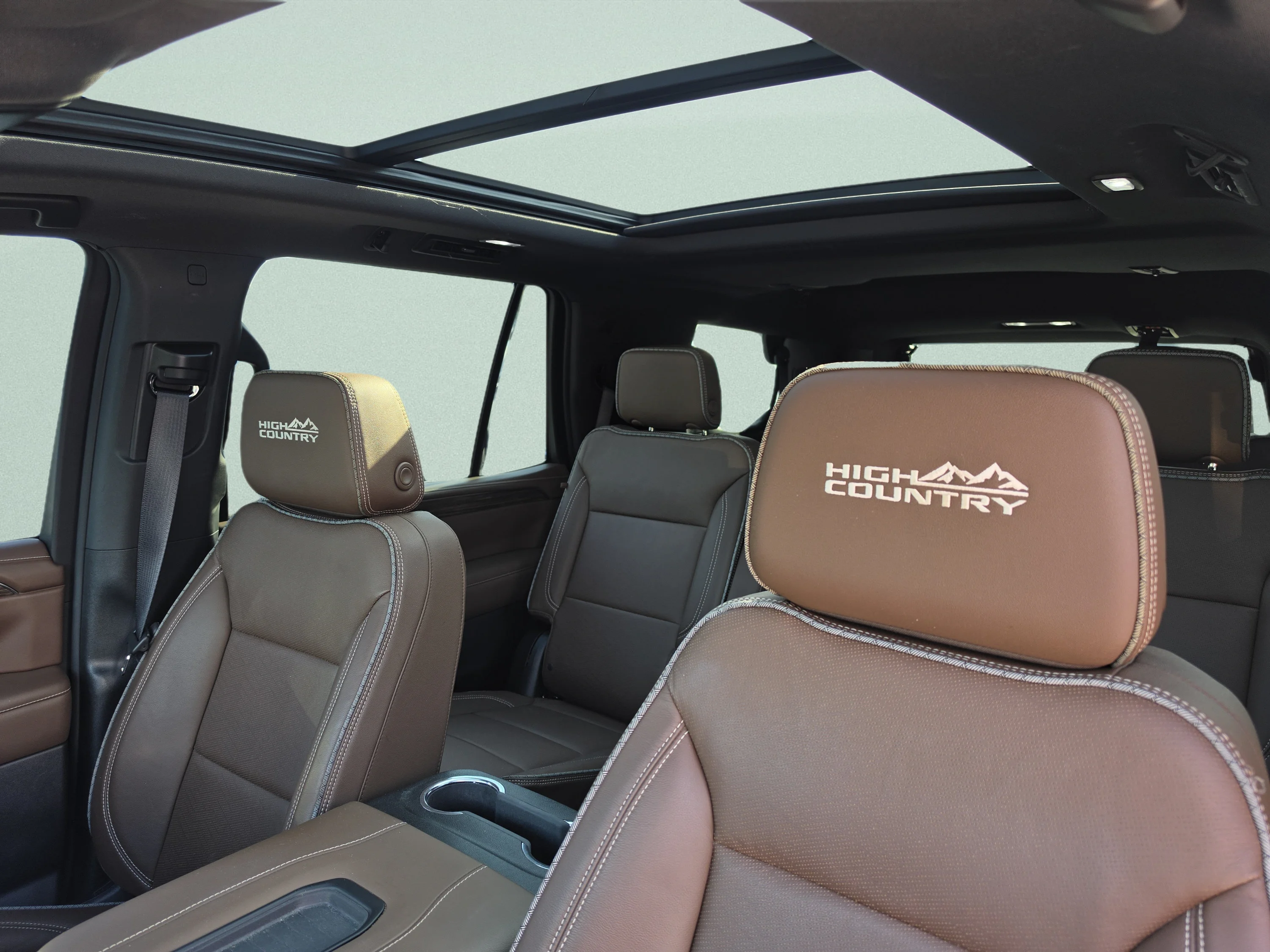Used 2024 Sterling Gray Metallic Chevrolet High Country image 28