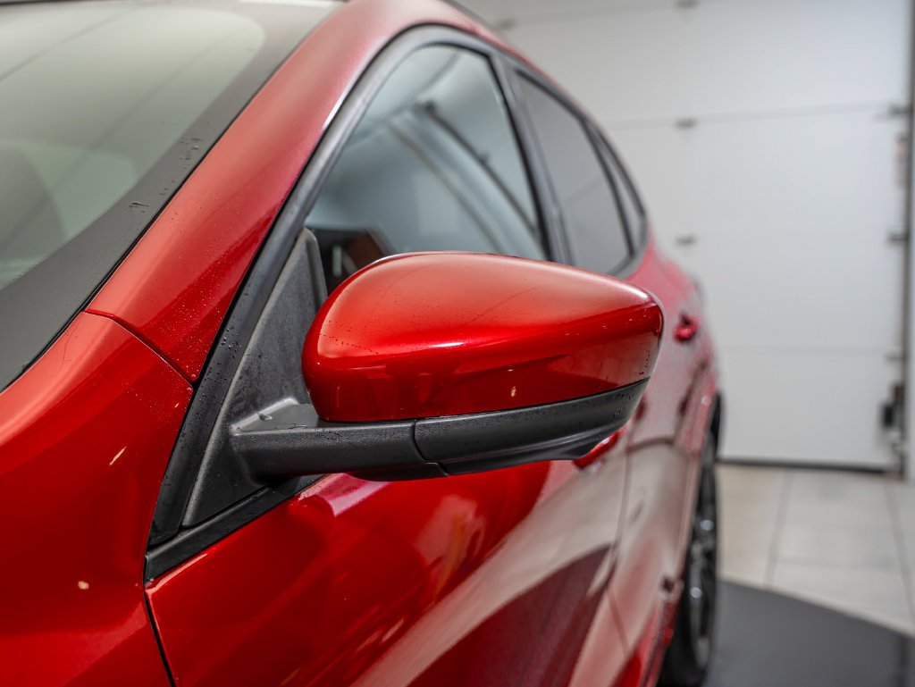 Used 2024 Rapid Red Metallic Tinted Clearcoat Ford ST-Line Elite image 9