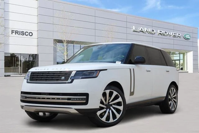 2026 Land Rover Range Rover 4.4 SE LWB 7's photo