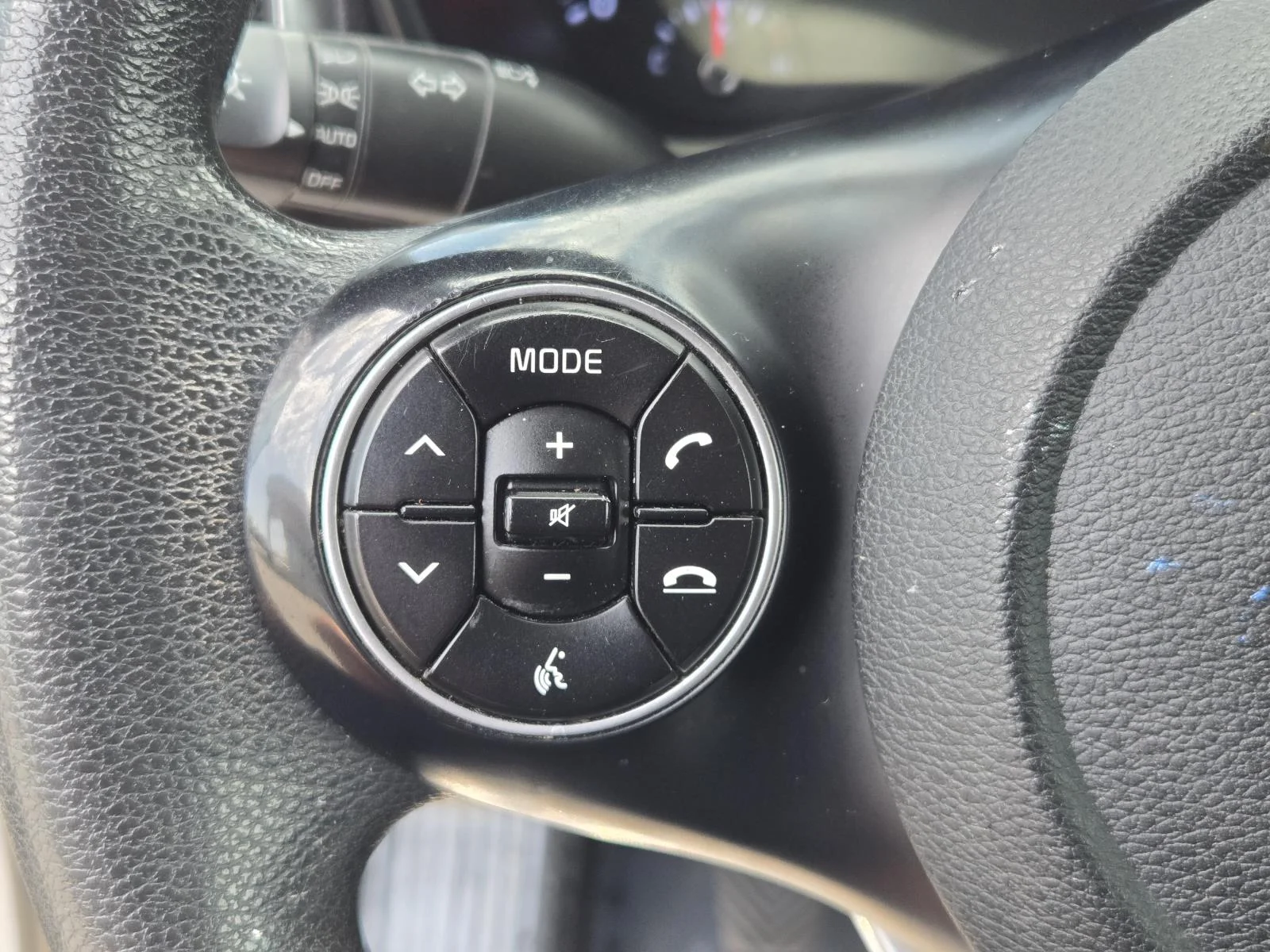 Used 2020 Sparkling Silver Kia LX Manual image 16
