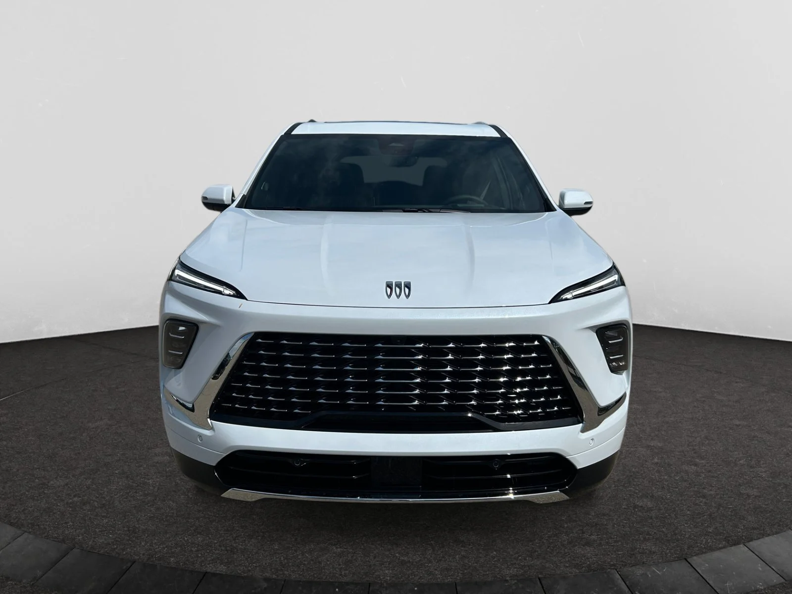 New 2026 Iridescent White Tricoat Buick Avenir AWD image 8