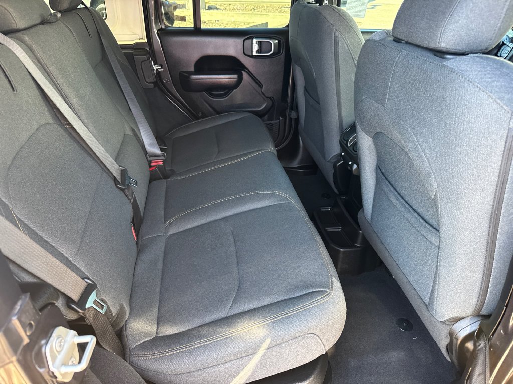 Used 2024 Gray Jeep Sport S 4xe image 18