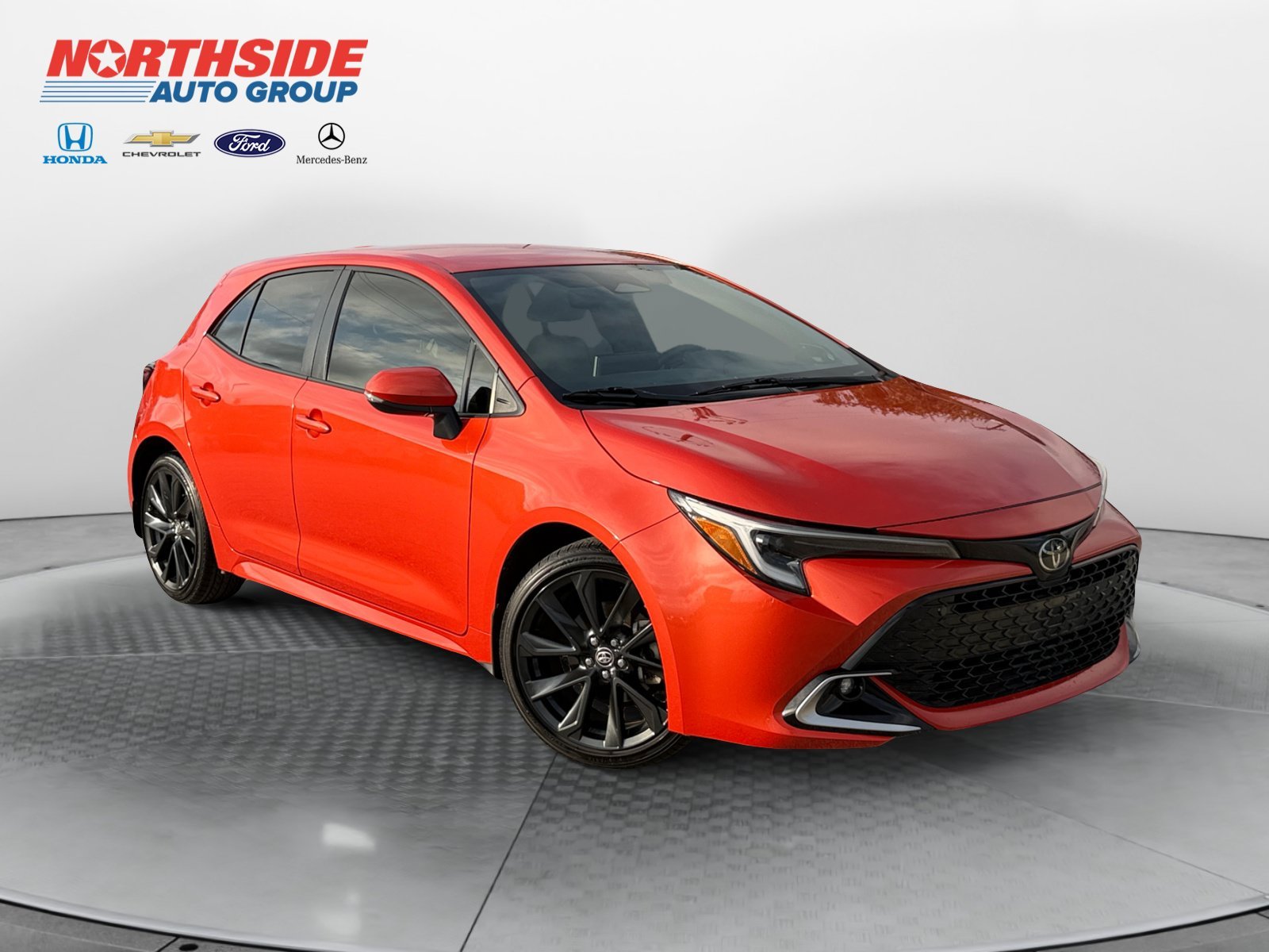 Used 2024 Inferno Red Toyota XSE image 1