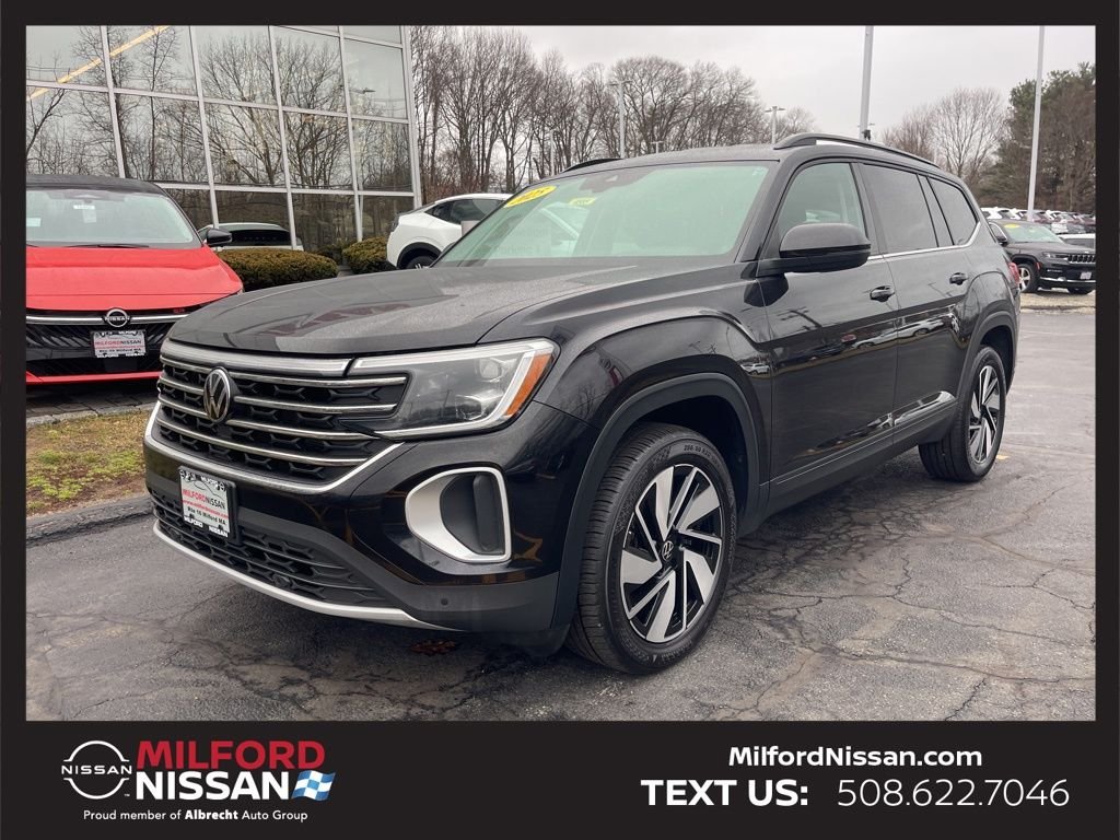 2025 Volkswagen Atlas SE w/Tech